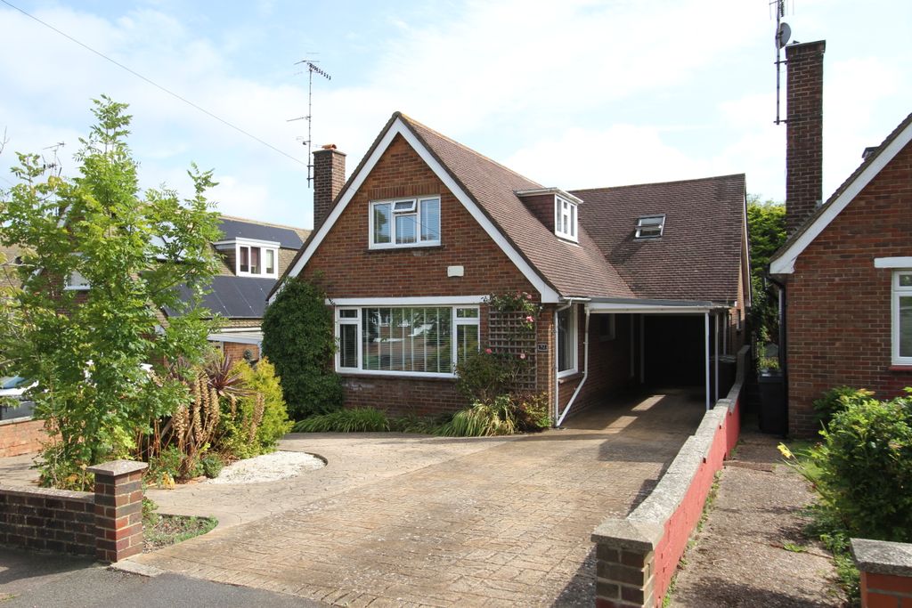 Property photo 1 of 21