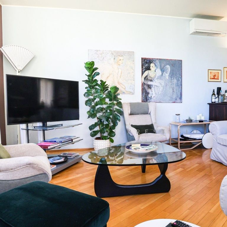 Property photo 1 of 14 Charming Apartment In Florence, Tuscany