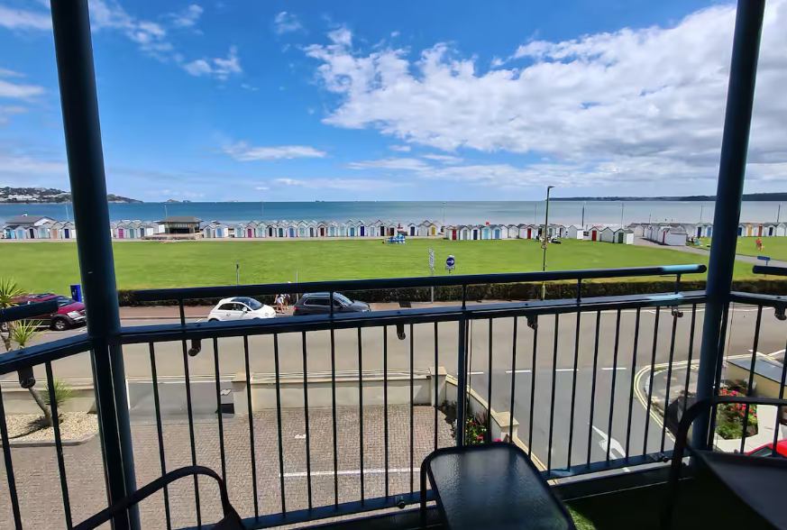 Property photo 2 of 14