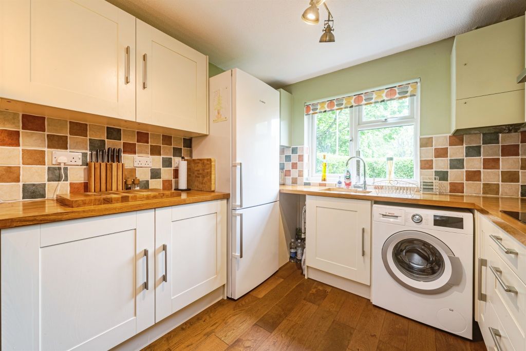 Property photo 3 of 17