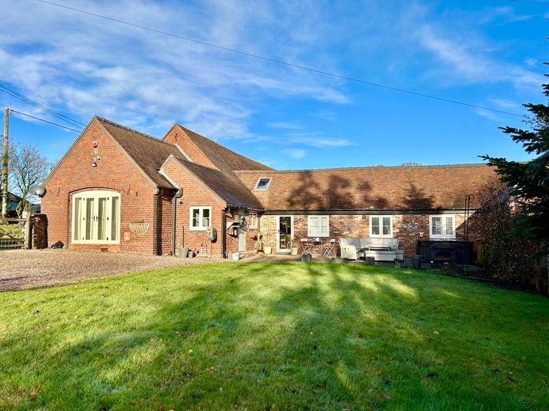 Property photo 1 of 18 Front