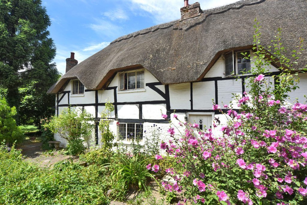 Property photo 1 of 43