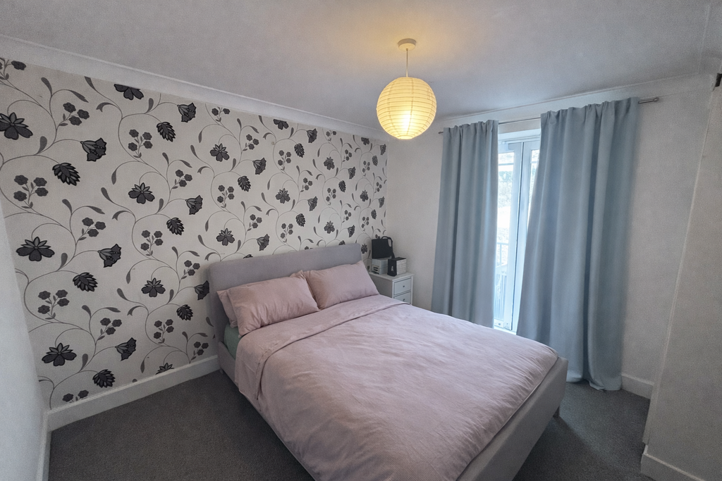 Property photo 3 of 5