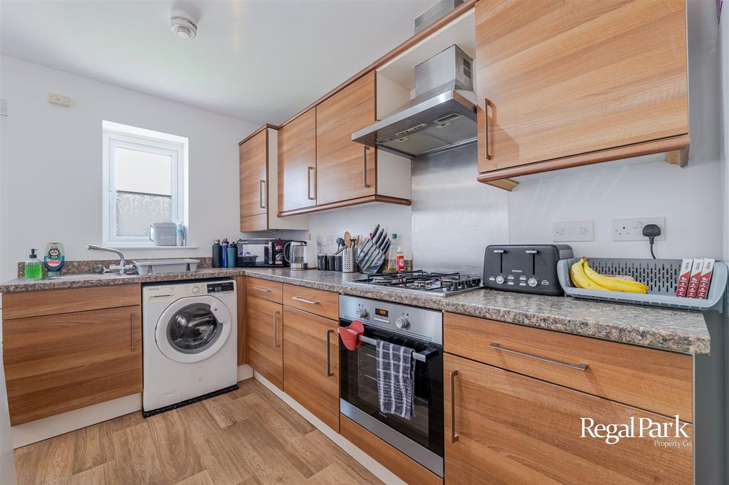 Property photo 2 of 10 Living Area