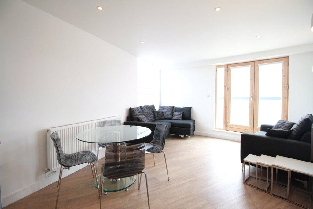 Property photo 1 of 14 Picture No. 23