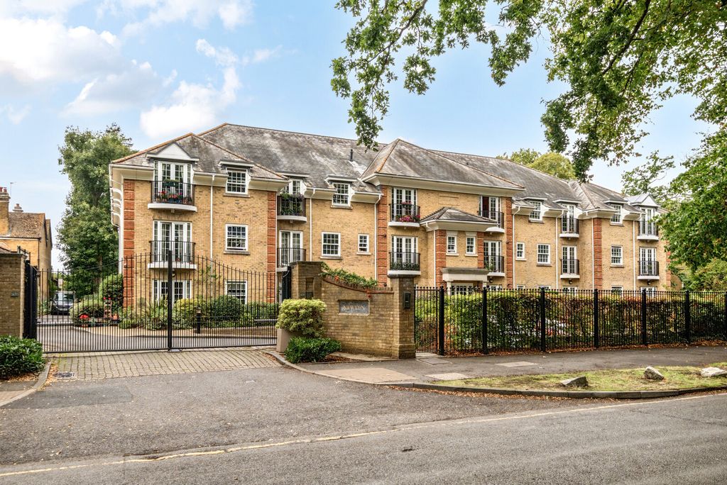 Property photo 1 of 14 1-6Aa9A7c134394-1...