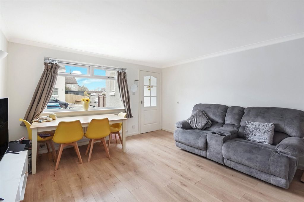 Property photo 3 of 23 Picture No. 03