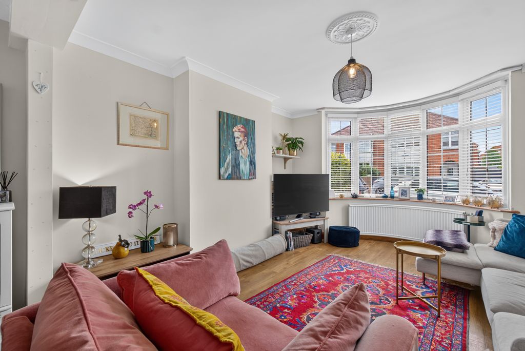 Property photo 3 of 21 A6703342