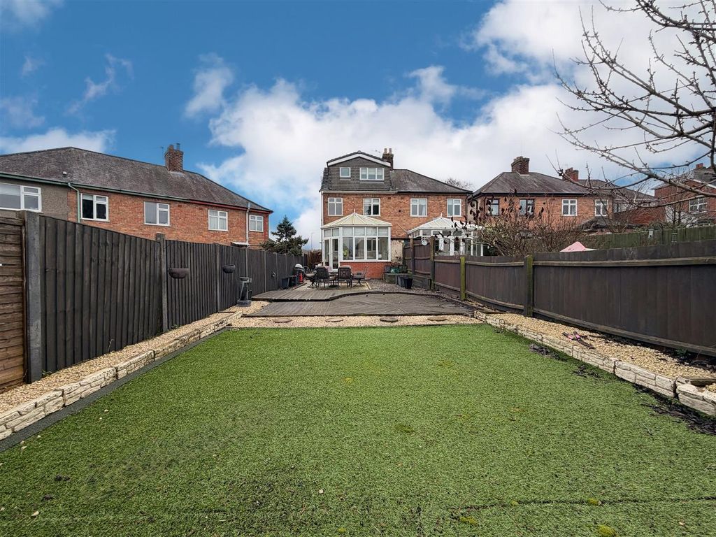 Property photo 2 of 23 2