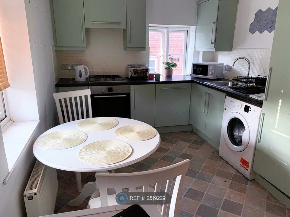 Property photo 3 of 4