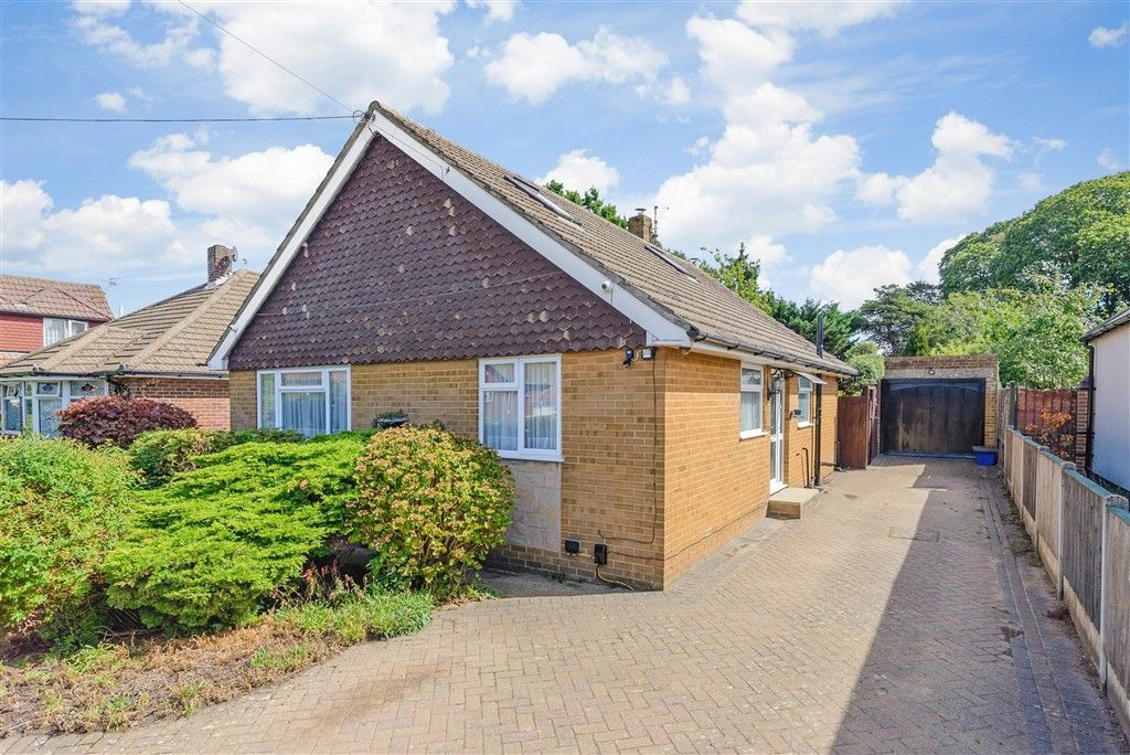 Property photo 2 of 11 External (Web) 1