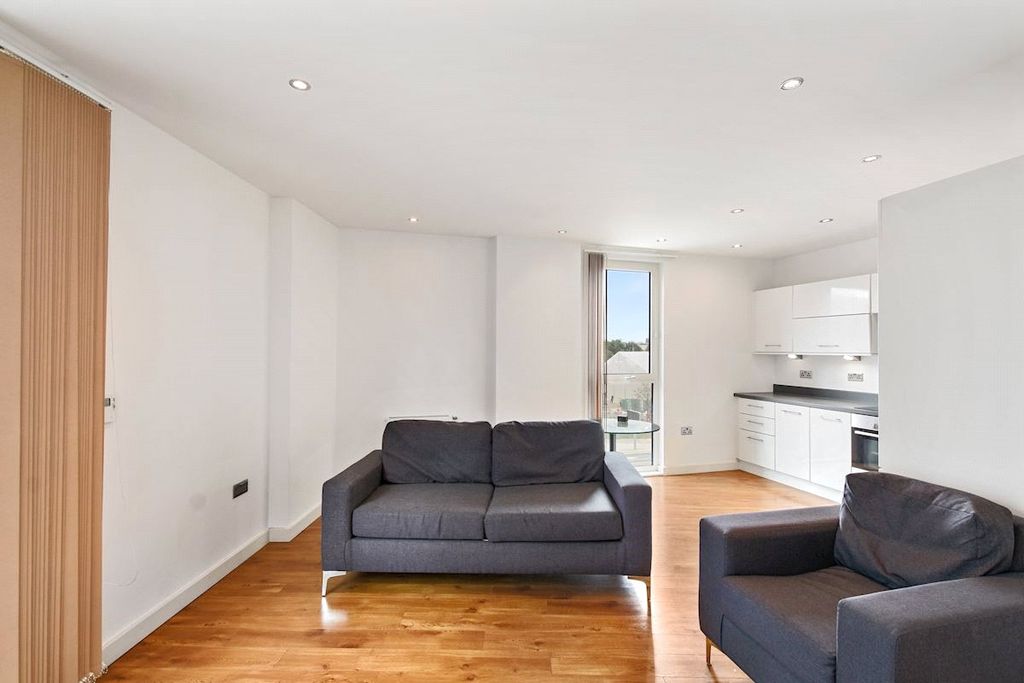 Property photo 2 of 12 Picture No. 04