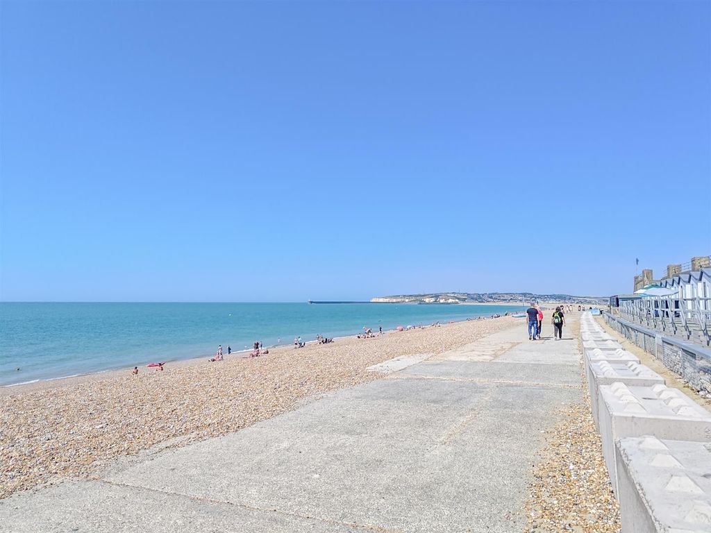 Property photo 3 of 4 View