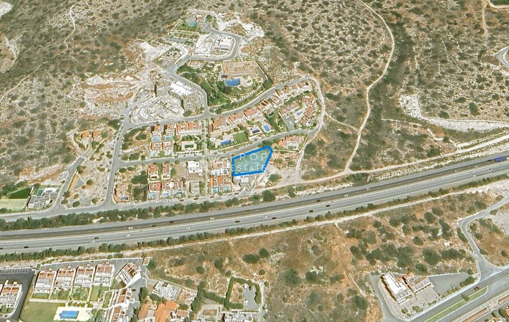 Property photo 2 of 2