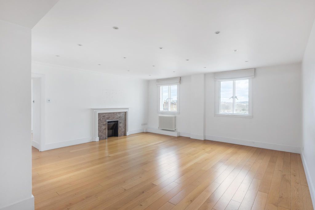 Property photo 3 of 16 Image