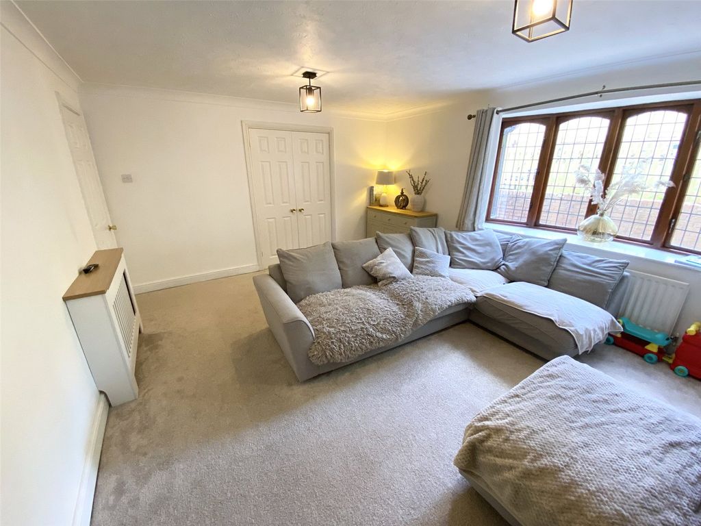 Property photo 3 of 32 Picture No. 47