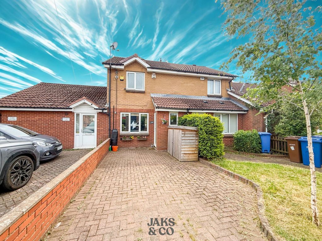 Property photo 1 of 24