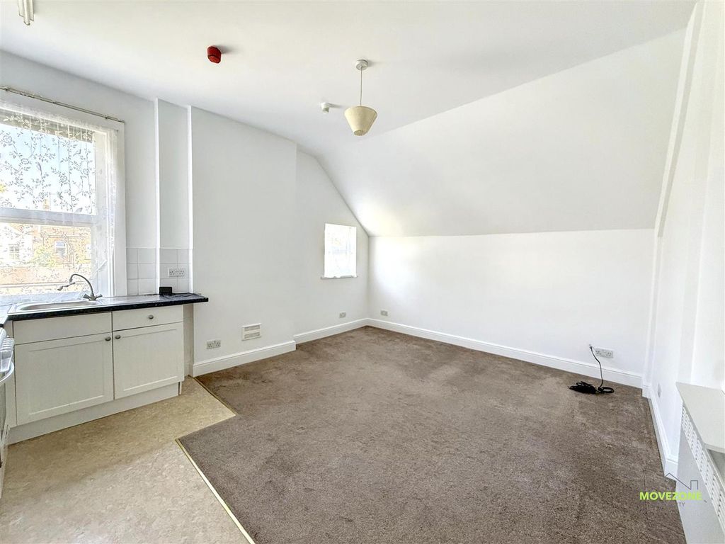 Property photo 3 of 6 Img_3254.Jpg