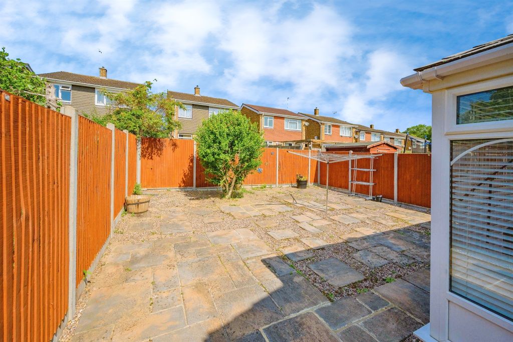Property photo 2 of 16