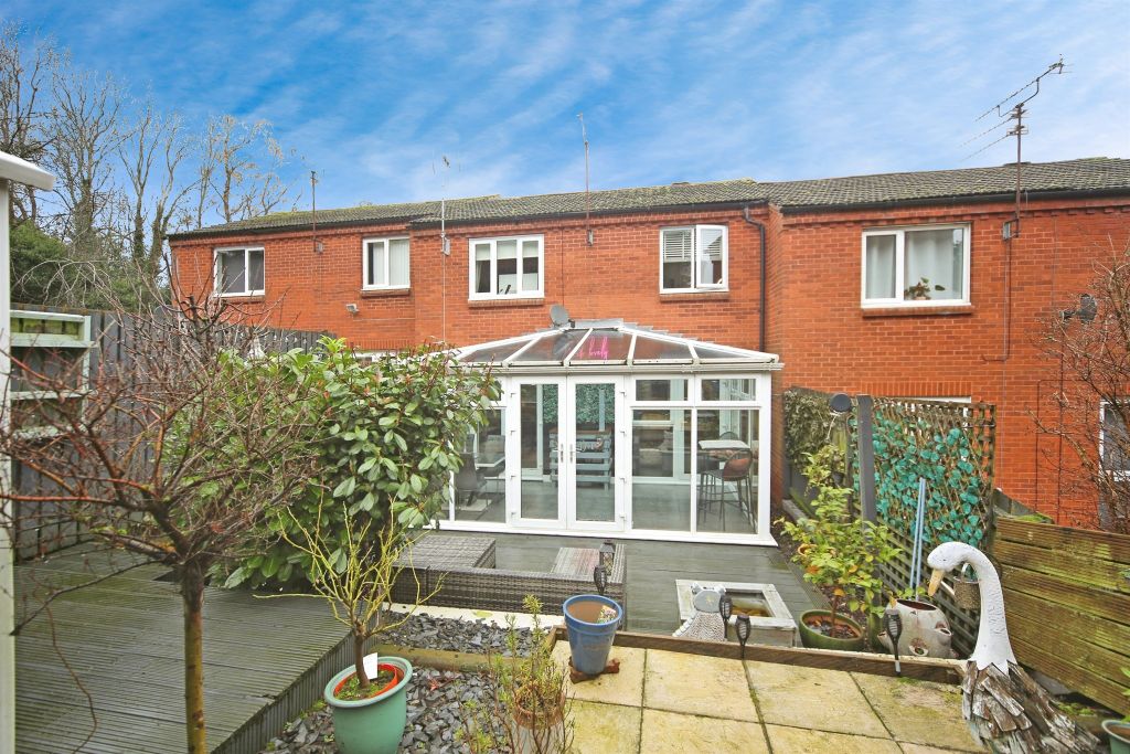 Property photo 2 of 19