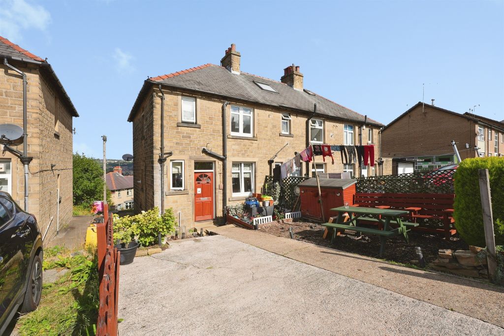 Property photo 1 of 11