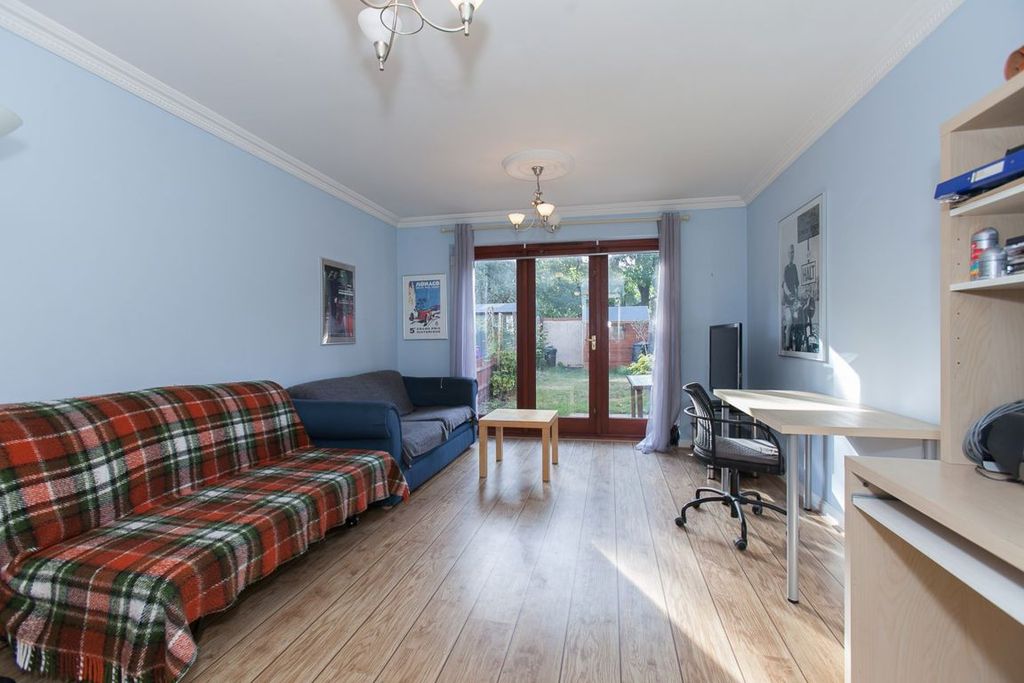 Property photo 2 of 4