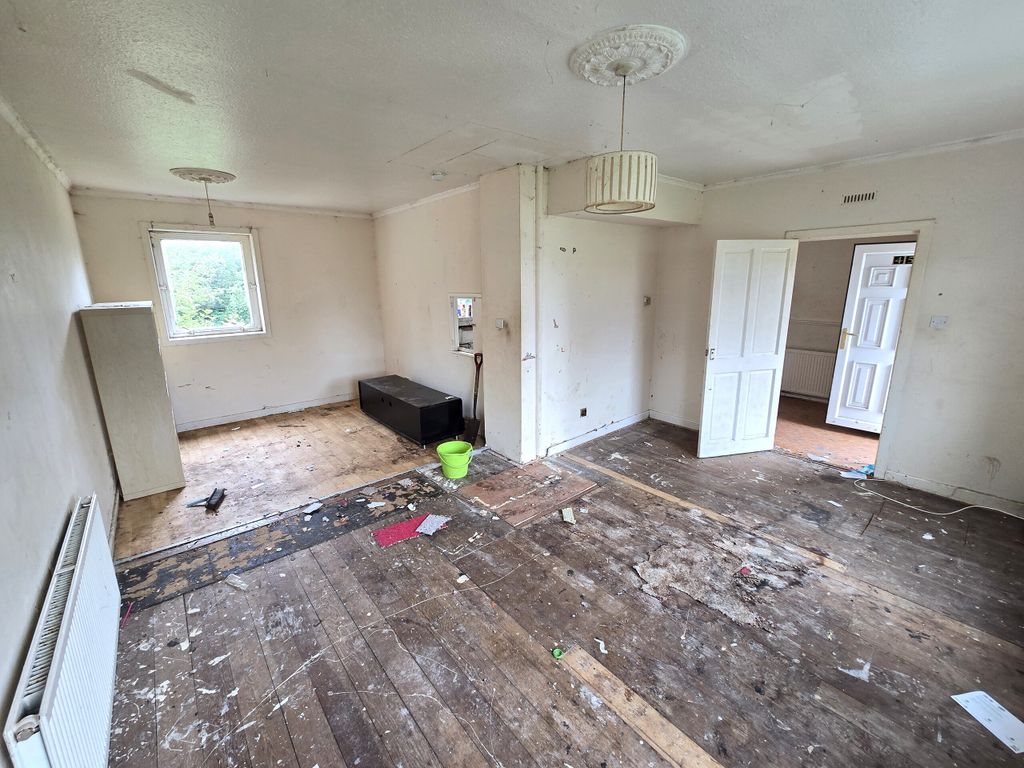 Property photo 2 of 12 2