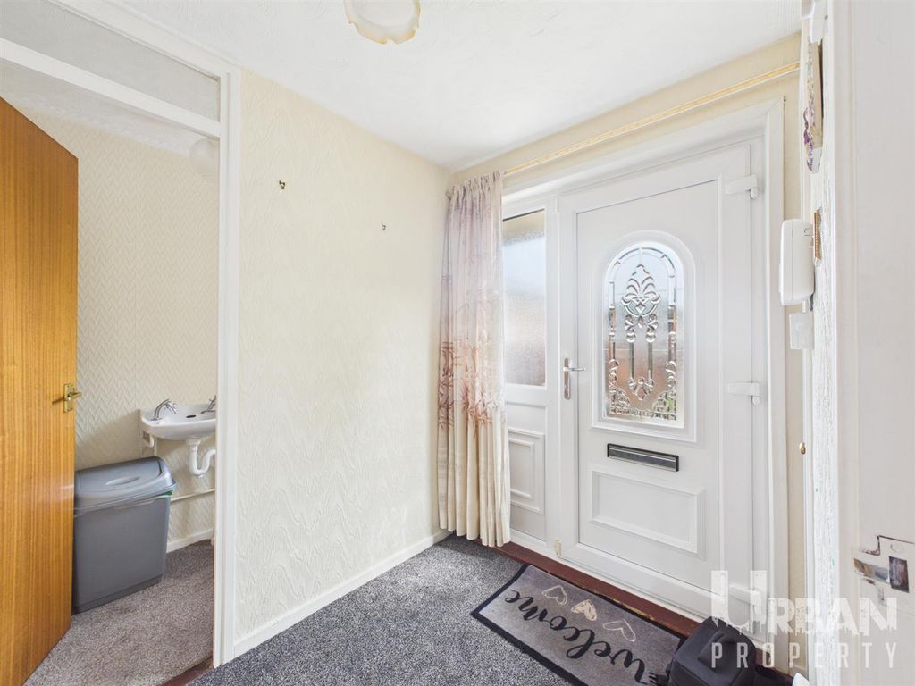 Property photo 2 of 10 Cam03038G0-Pr0248-Still007.Jpg