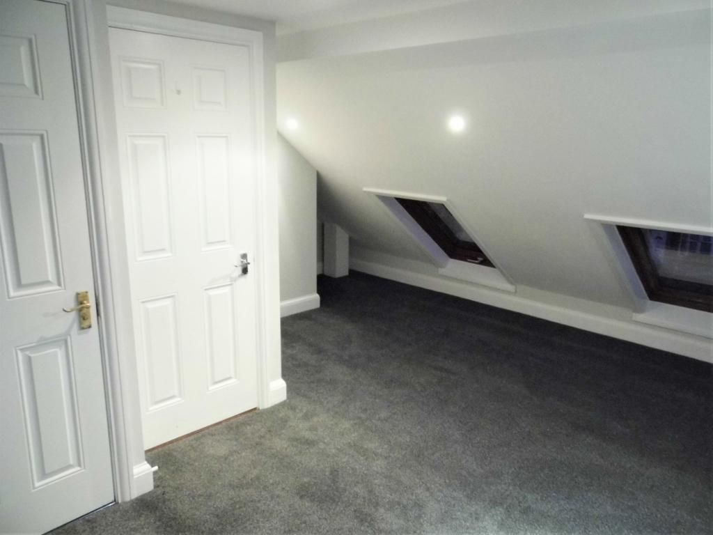 Property photo 3 of 7 Bedroom 1.Jpg