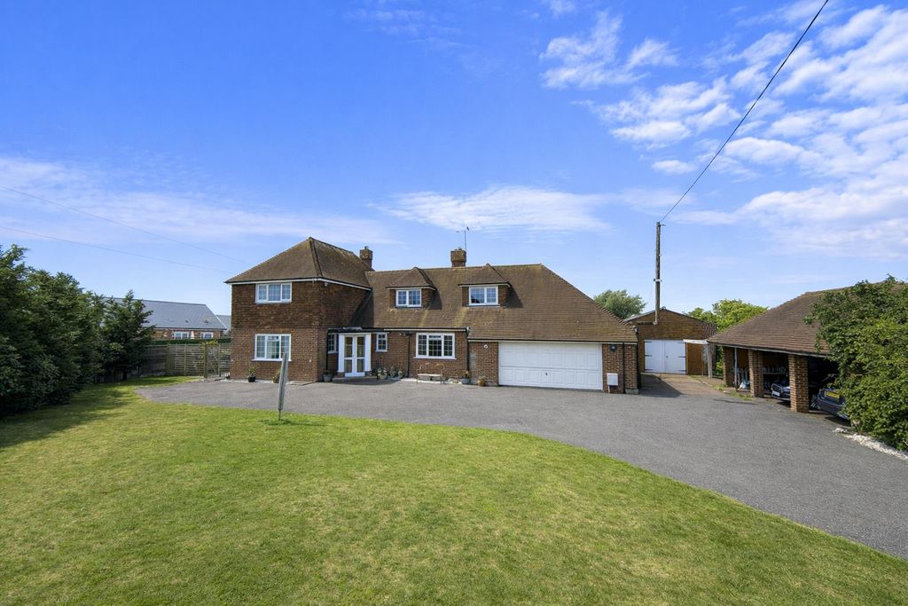 4 bed detached house for saleCockreed Lane, New Romney TN28