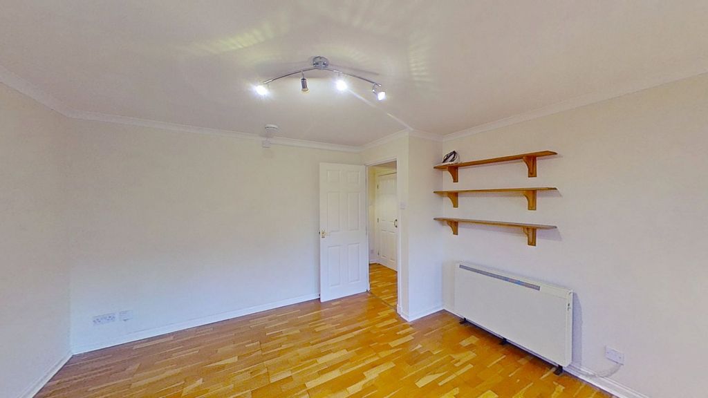 Property photo 3 of 12 Photo 3