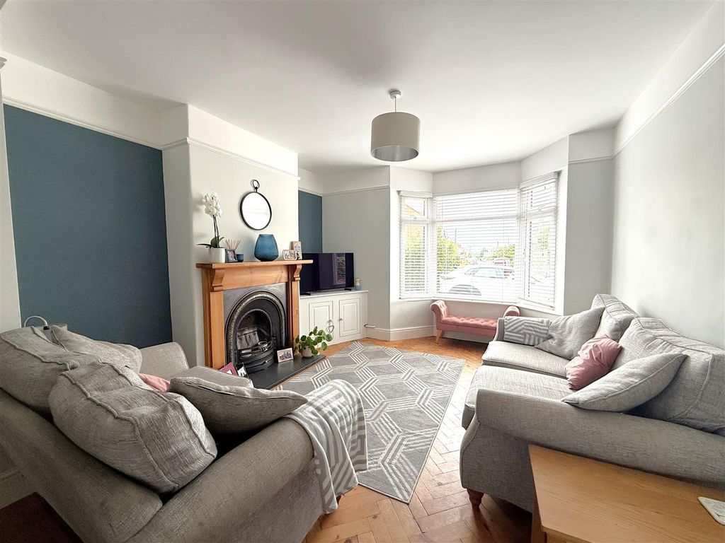 Property photo 3 of 19 3.Jpg