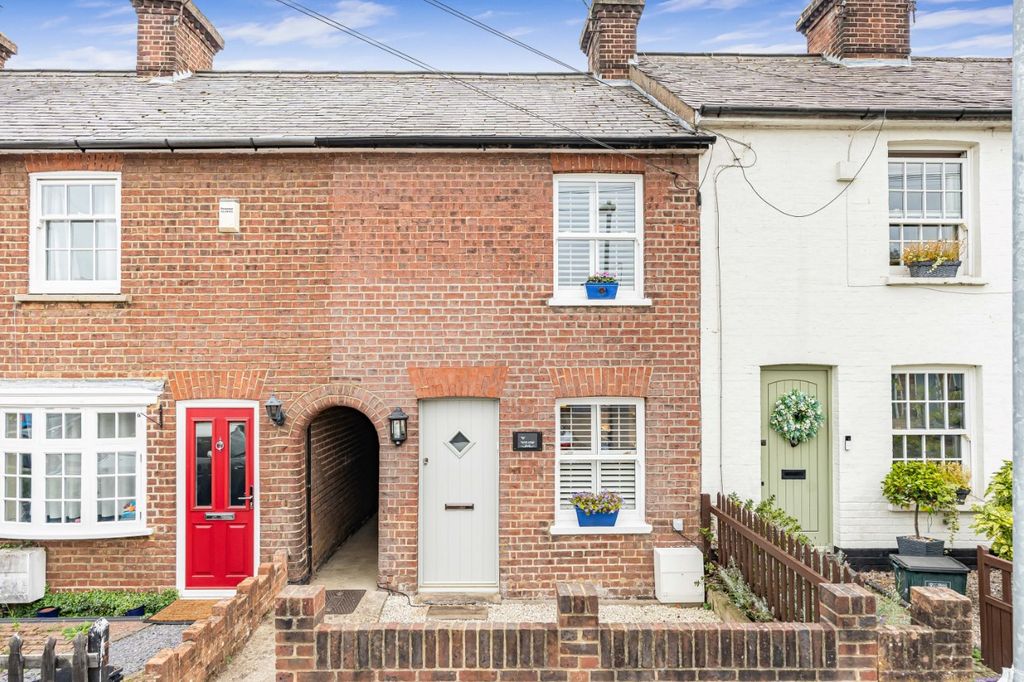 Property photo 1 of 18