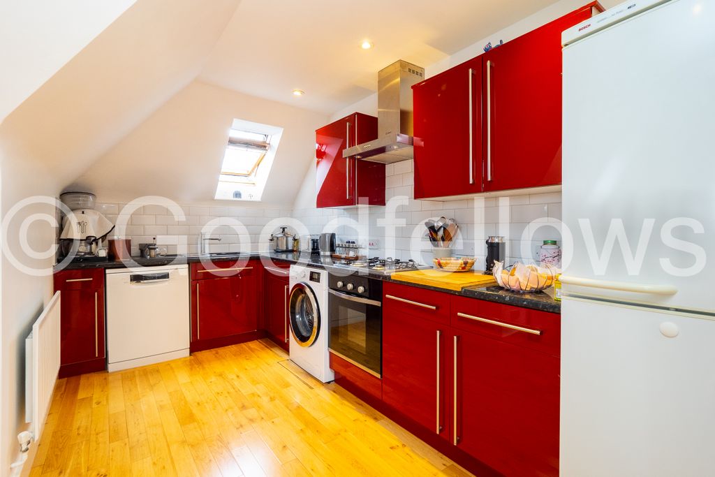 Property photo 3 of 7 Picture 3