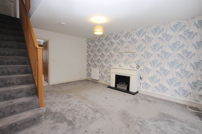 Property photo 2 of 15 Lounge