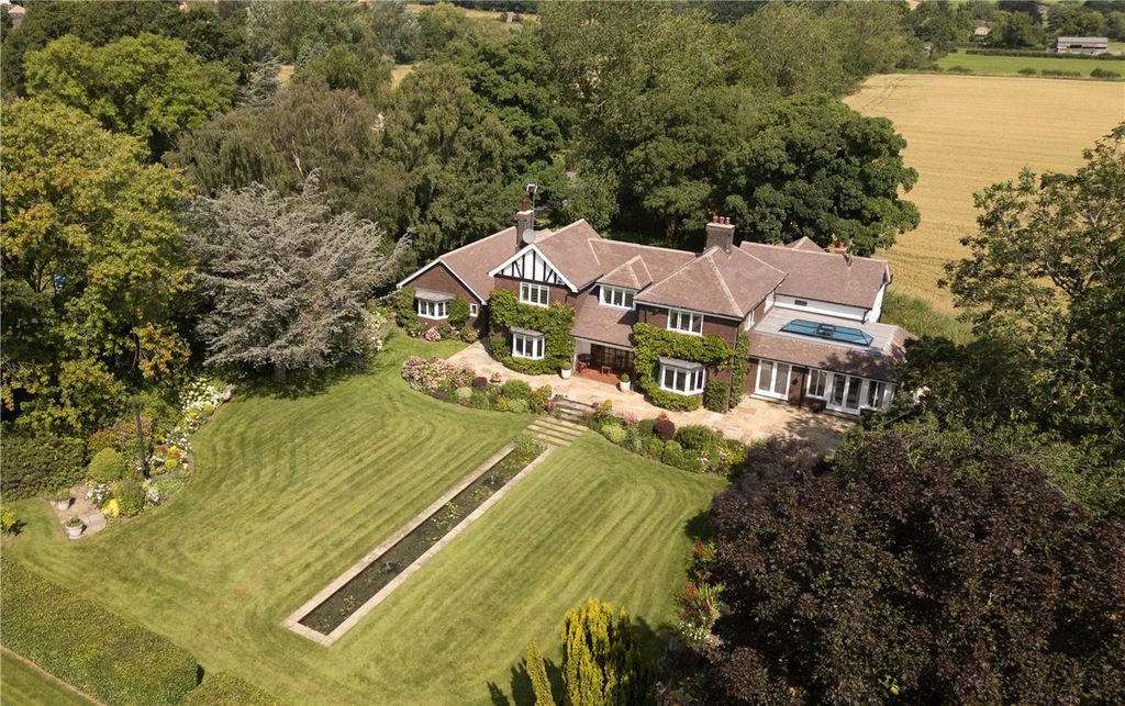 Property photo 1 of 22 Picture No. 27