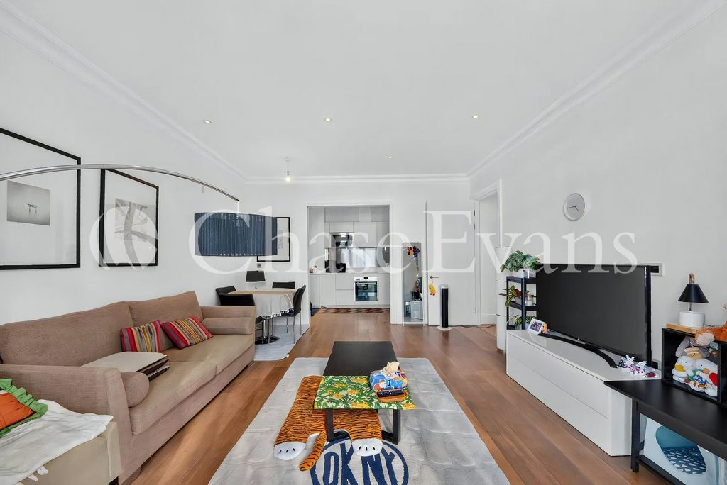 Property photo 1 of 13 Living Area