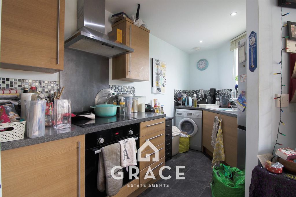 Property photo 3 of 7 Untitled_Hdr-12.Jpg