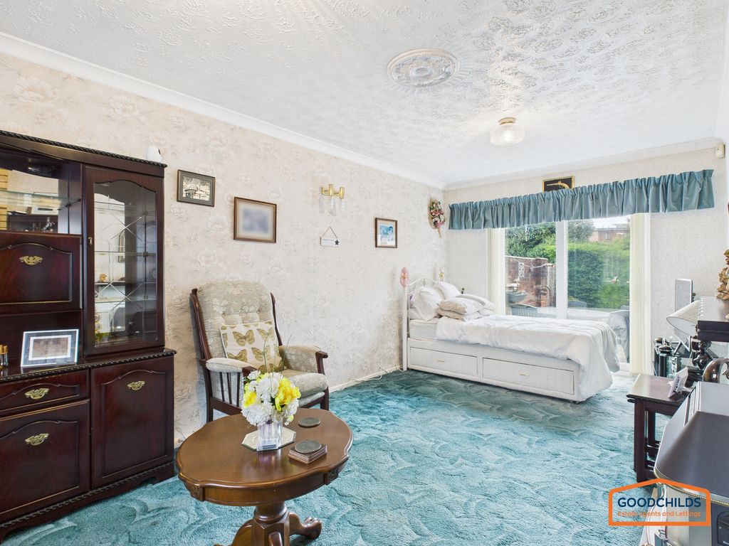 Property photo 3 of 22