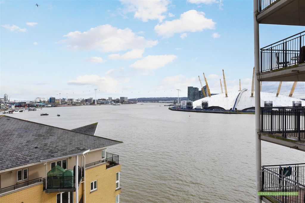 Property photo 1 of 11 Flat 68 Studley Court (10).Jpg