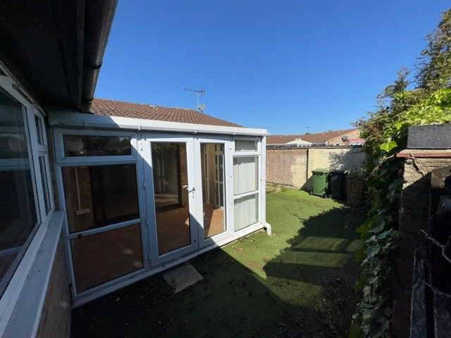 Property photo 2 of 10 Garden