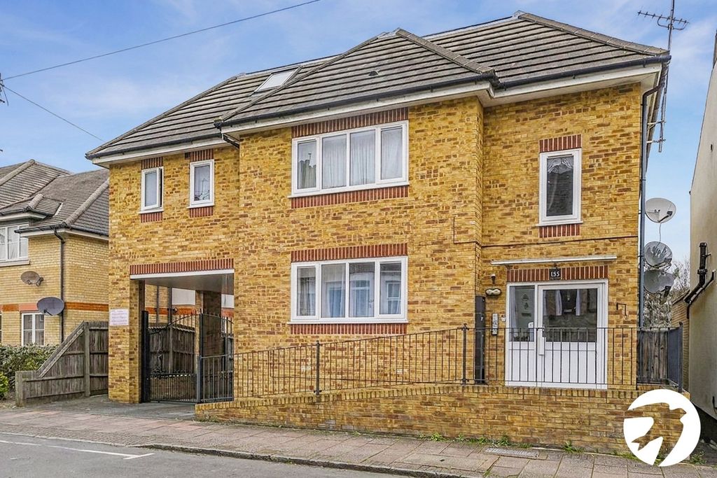 Property photo 1 of 7 External