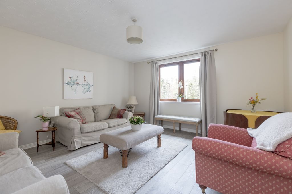 Property photo 2 of 11 Property Image 2