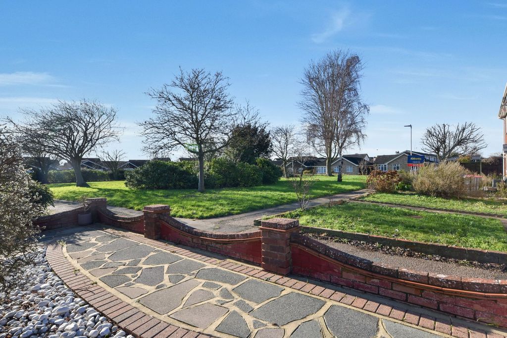 Property photo 3 of 29 Picture No. 07