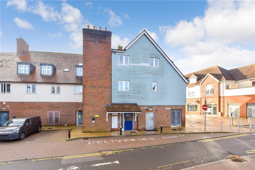 Property photo 1 of 8 External (Web)