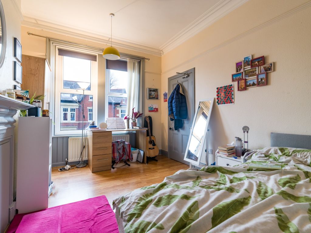 Property photo 1 of 11 5534810