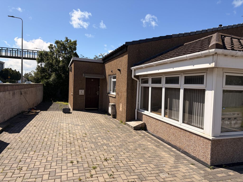 Property photo 1 of 4