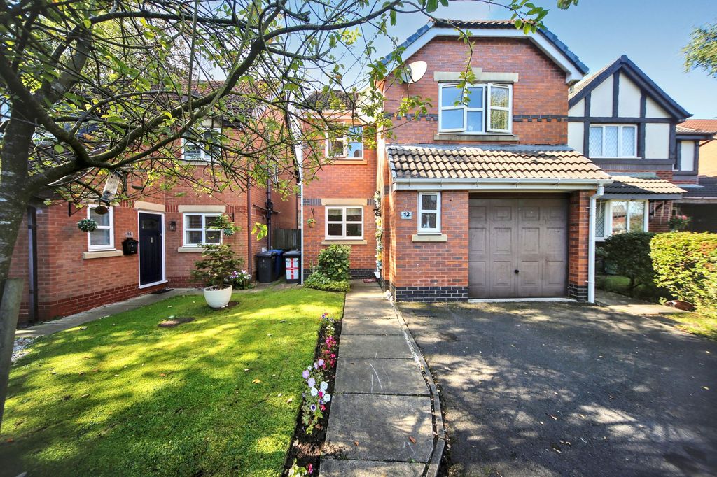 Property photo 1 of 24