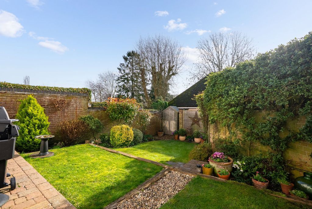 Property photo 3 of 15