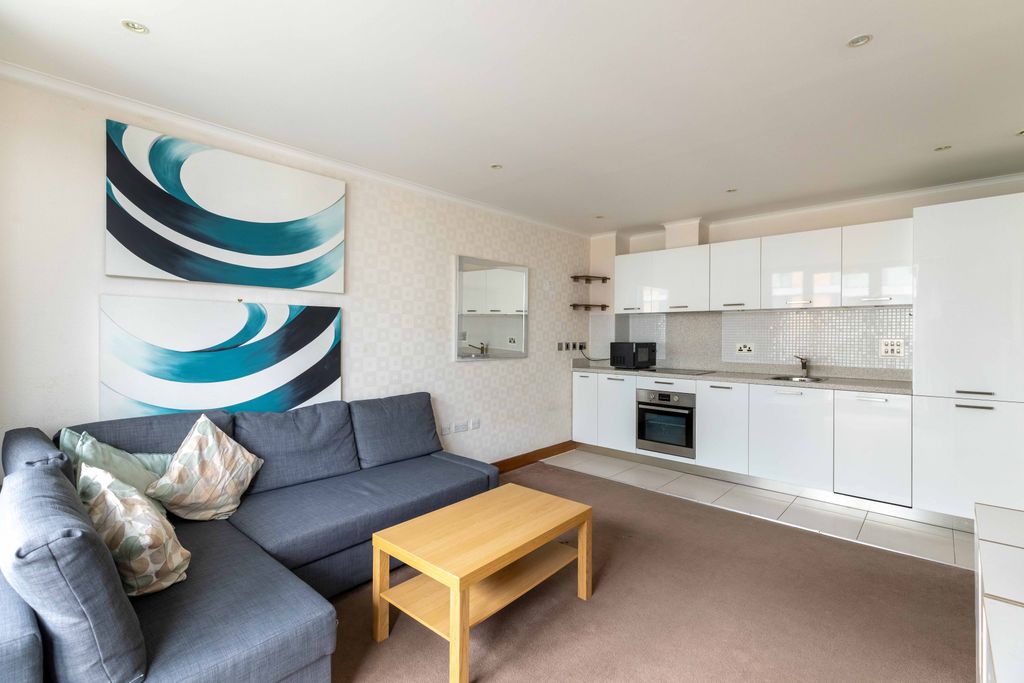 Property photo 2 of 10 Picture 2